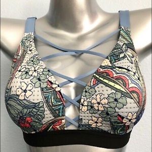 Victoria secret sport size 32a